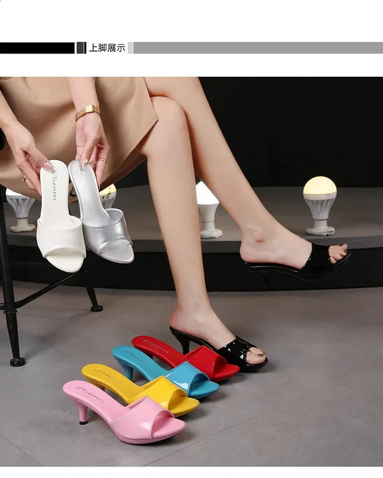 Women's Clear Patent Leather Mule Sandals Low Heel Pointed Slides_voghion.com