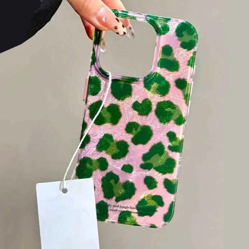 Vortex Pattern Green Leopard Color Blocking Hard Back Phone Case for iPhone 11 12 13 14 15 16 Pro Max from Dhgate Cell Phone Cases - price 8.4 Vortex Pattern Green Leopard Color Blocking Hard Back Phone Case for iPhone 11 12 13 14 15 16 Pro Max from Dhgate Cell Phone Cases - price 8.4