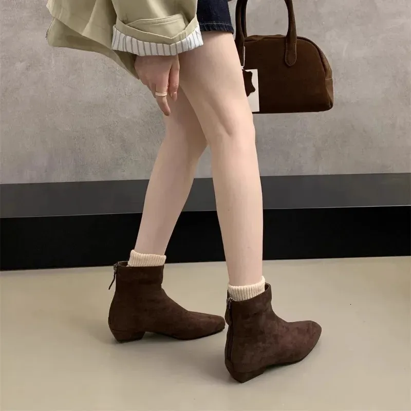 Bottines à talon carré pour femme avec fermeture éclair au dos_voghion.com