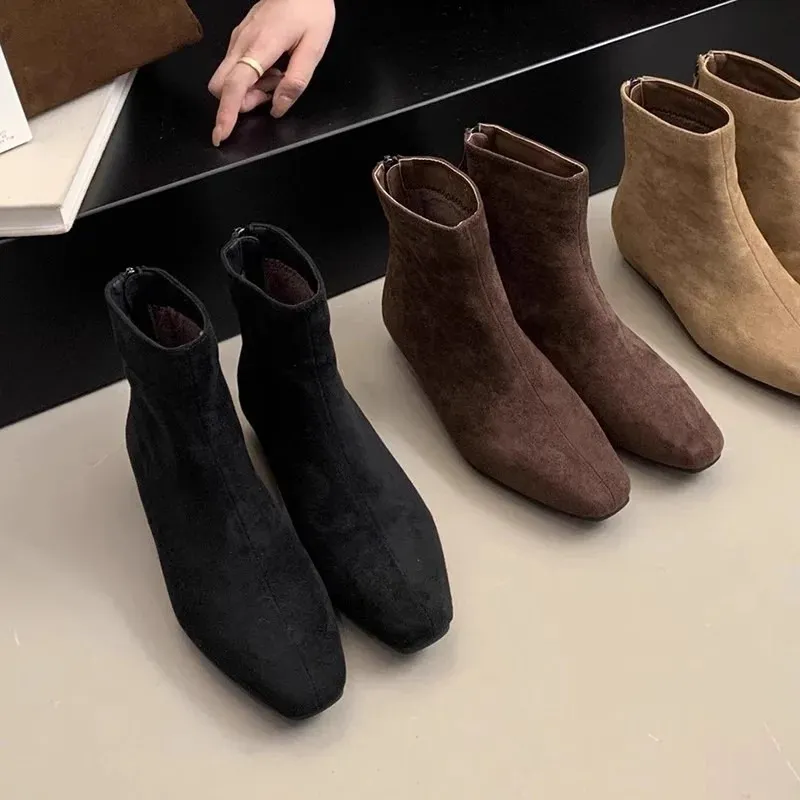 Bottines à talon carré pour femme avec fermeture éclair au dos_voghion.com