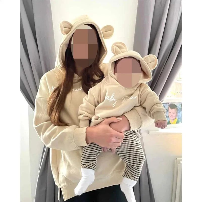 Matching Family Hooded Sweatshirts: Warm Fleece Tracksuits For Mom
