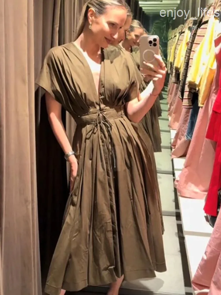 Ole Green Short Sve Gered Waist ss Ole Green Short Sve Gered Waist ss