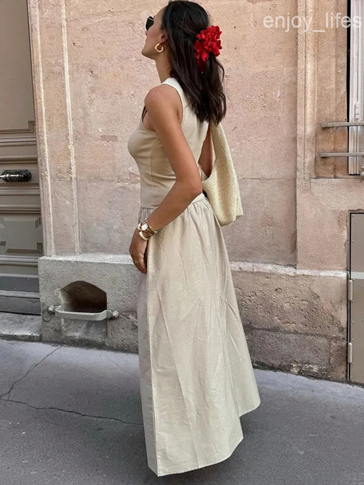 Bk Sveless Midi ss Bk Sveless Midi ss