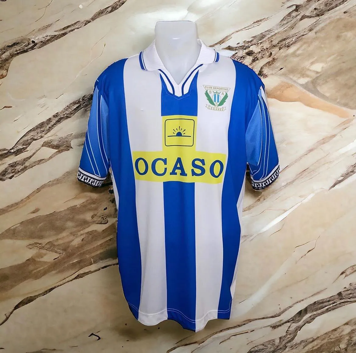 レガネス　ユニフォーム　ジャージ New + Retro Leganes 2025 2026サッカージャージ1998 1999を￥2,134