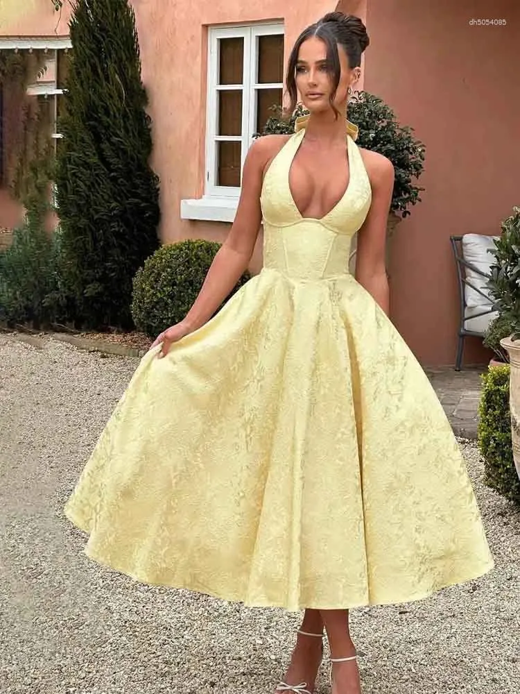 Elegant White Jacquard Evening Dresses Pleated... From Aevita, $17.82 In  Bulk | DHgate.Com