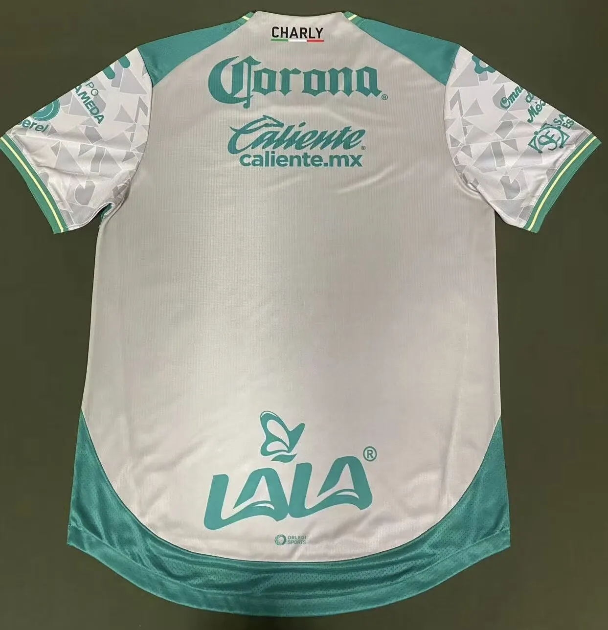 2024 2025 Santos Laguna Soccer Jerseys 24 25...を￥2,309 | DHgate