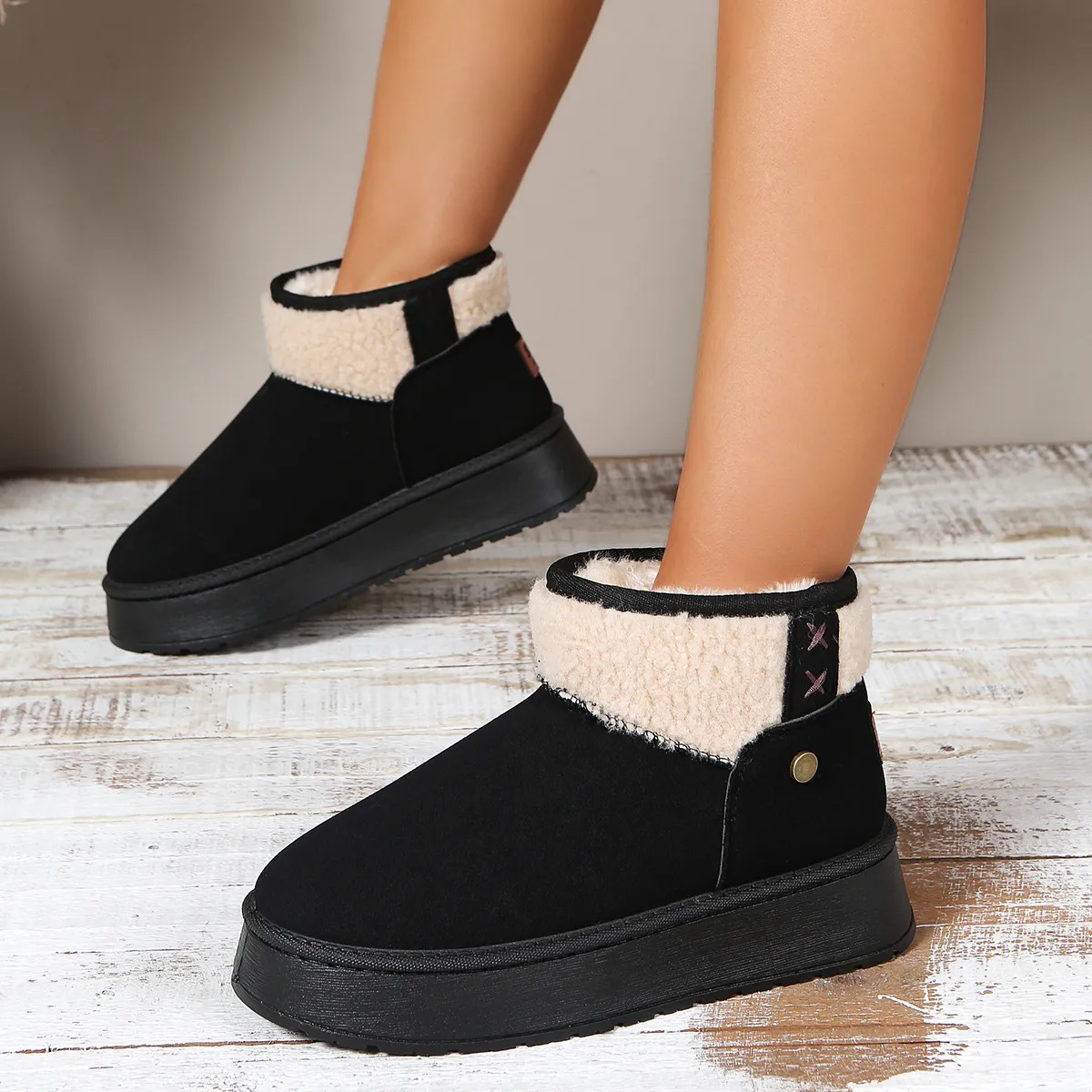 new Free Delivery Designer Woman Thick And Warm Workwear Boots Outdoor Non Slip Cotton Shoes_voghion.com