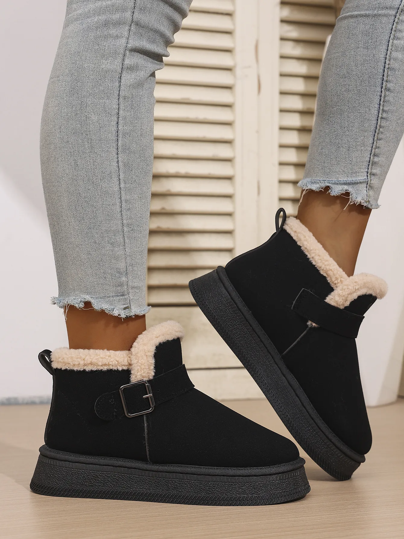 new Free Delivery Designer Woman Cotton With Fleece Short Tube Snow Boots For Warmth Cotton Shoes_voghion.com