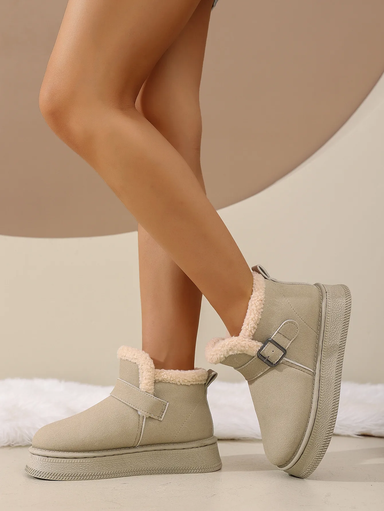 new Free Delivery Designer Woman Cotton With Fleece Short Tube Snow Boots For Warmth Cotton Shoes_voghion.com