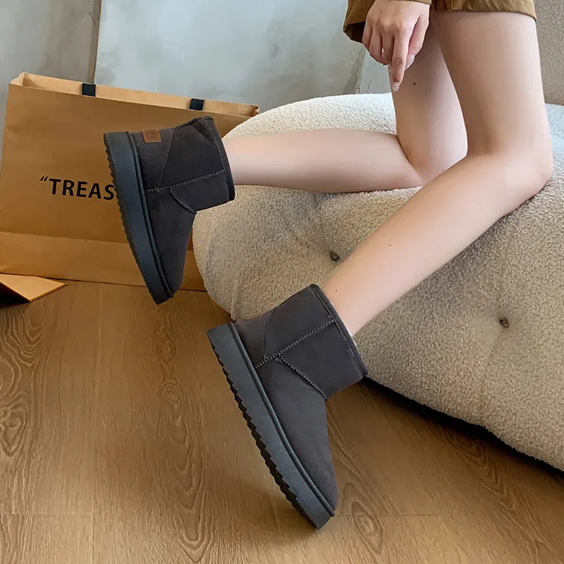 hot Free Delivery Designer Woman Snow With Fleece Short Boots Anti Slip Wear Resistant And Warm_voghion.com