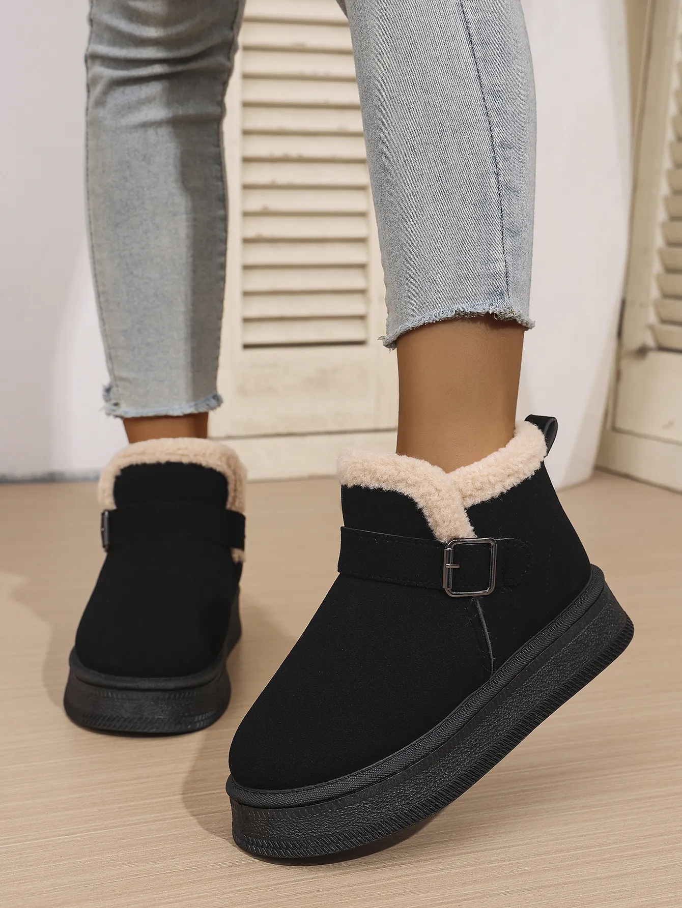 new Free Delivery Designer Woman Cotton With Fleece Short Tube Snow Boots For Warmth Cotton Shoes_voghion.com