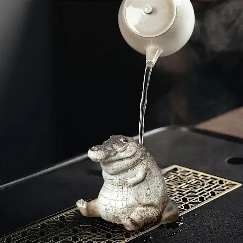 Alligator Tea Pet: Handmade Clay Tea Ceremony Ornament Lucky Teatable ...