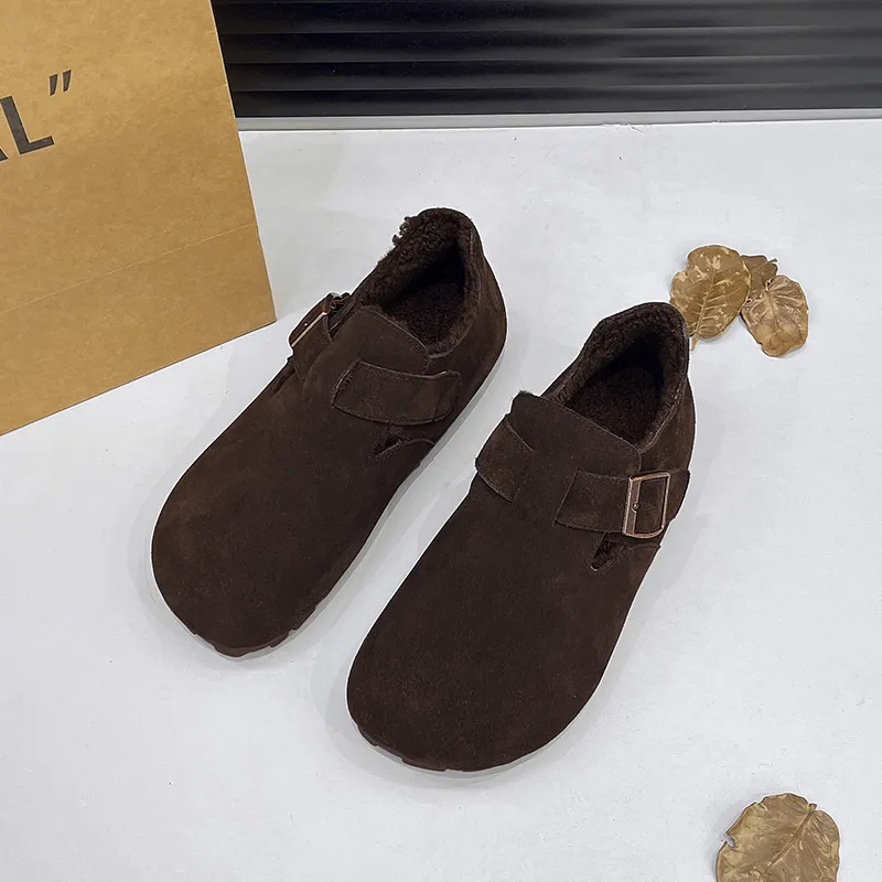 Botas femininas de grife, com entrega grátis, em algodão, com salto baixo, solado macio, confortáveis e com acabamento aveludado._voghion.com