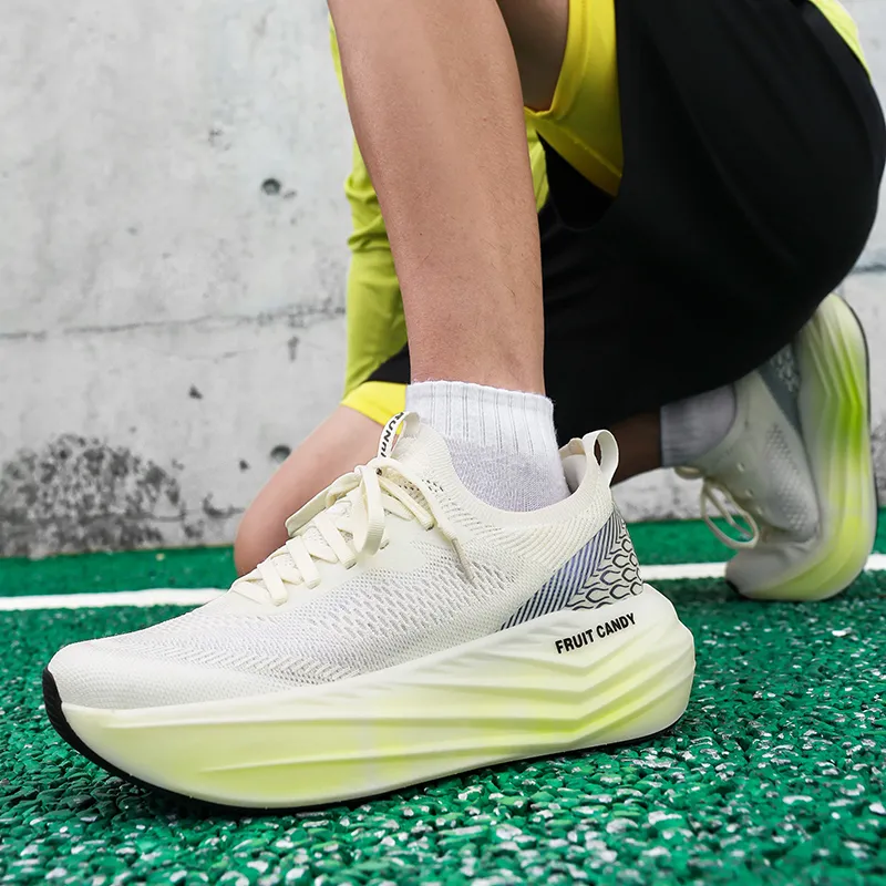 new Free Shipping Designer Shoes Outdoor Trainer Running Blade Bottom Shock Absorption Lightweight Classic Sport Shoes_voghion.com