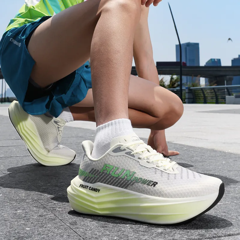 new Free Shipping Designer Shoes Outdoor Trainer Running Blade Bottom Shock Absorption Lightweight Sport Shoes For Men_voghion.com