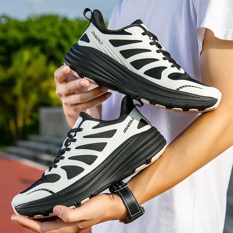 new Free Shipping Designer Running Shoes High Quality Outdoor Trainer Message Height Increasing Classic Sport Shoes For_voghion.com