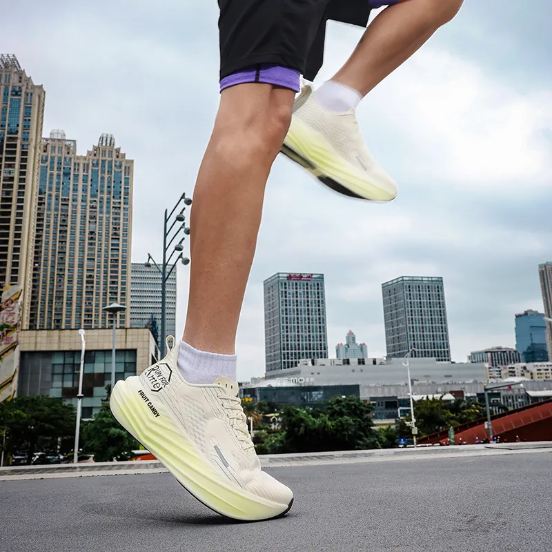 Neue Designer-Schuhe mit kostenlosem Versand: Outdoor-Trainingsschuhe, Laufschuhe mit stoßdämpfender Sohle, leichte Freizeit-Sportschuhe_voghion.com