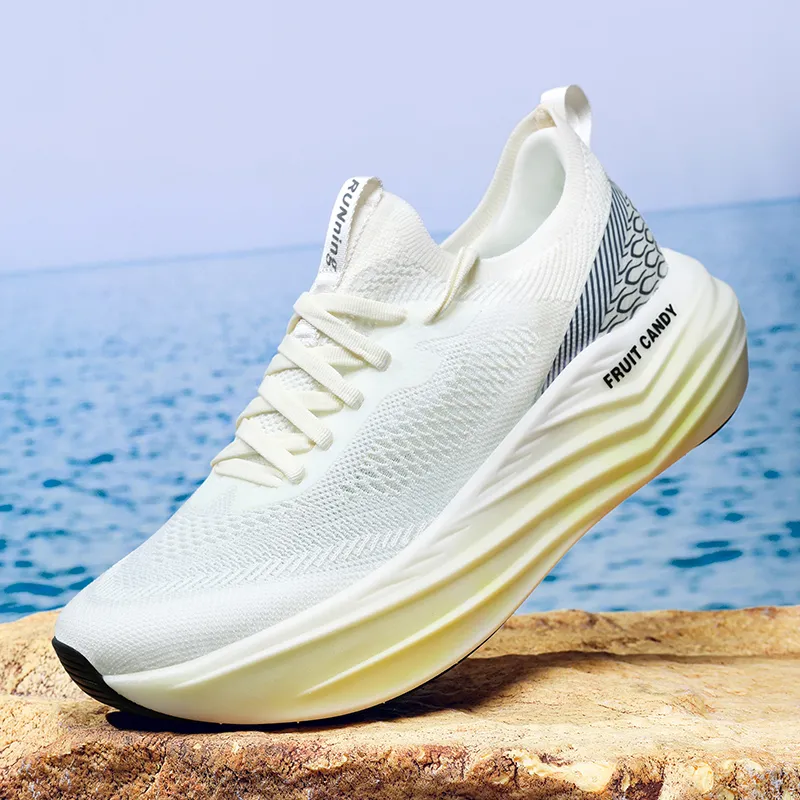 new Free Shipping Designer Shoes Outdoor Trainer Running Blade Bottom Shock Absorption Lightweight Classic Sport Shoes_voghion.com
