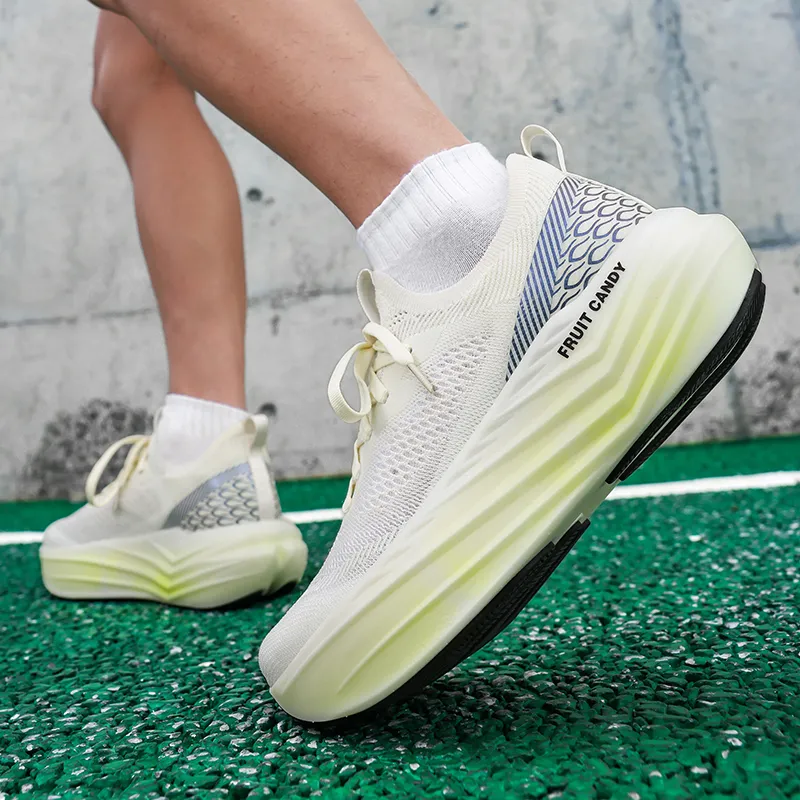 new Free Shipping Designer Shoes Outdoor Trainer Running Blade Bottom Shock Absorption Lightweight Classic Sport Shoes_voghion.com