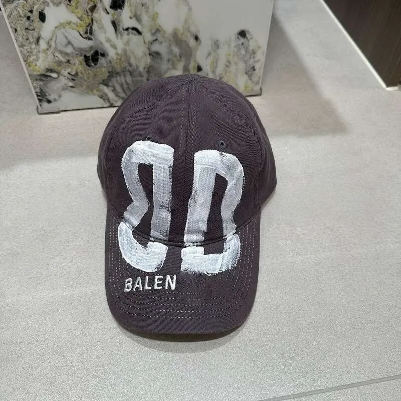 Designer B Baseball Cap Men Women Blending Unisex Classic Letters Sun Hat Luxury Cap Adjustable Dome Outdoor Head Embroidery Cap Fashion Soft