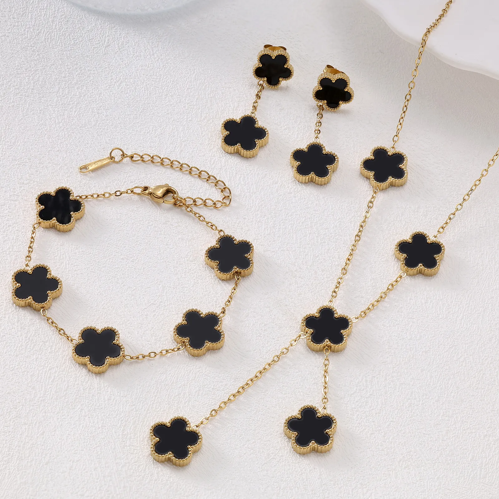 Parure Collier - Boucles d'oreilles - Bracelet Manhattan - MARIAGE PRECIEUX