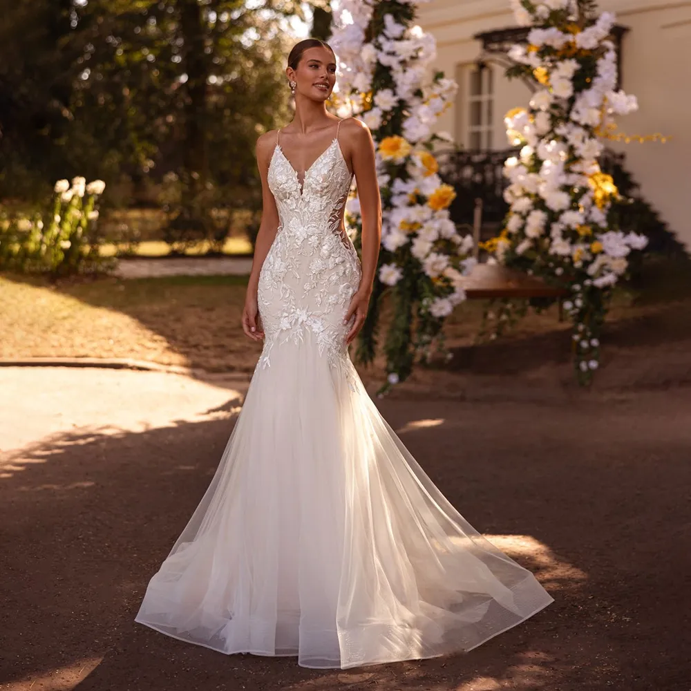 fitted velvet dress for women Fitted Wedding Dress Sleeveless V-Neckline Detachable Chapel Skirt – Think  Bridal main image 1