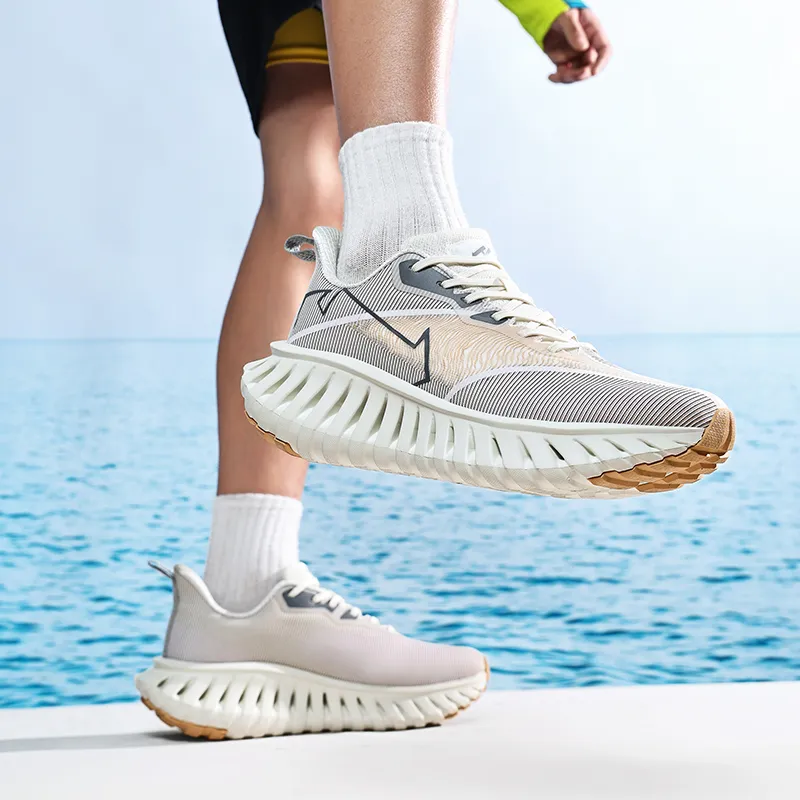 NHOT Designer Shoes Free Shipping Outdoor Sport Sneakers High Quality Platform Trainer Message Running Shoes For Men_voghion.com