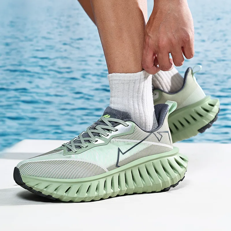 NHOT Designer Shoes Free Shipping Outdoor Sport Sneakers High Quality Platform Trainer Message Running Shoes For Men_voghion.com