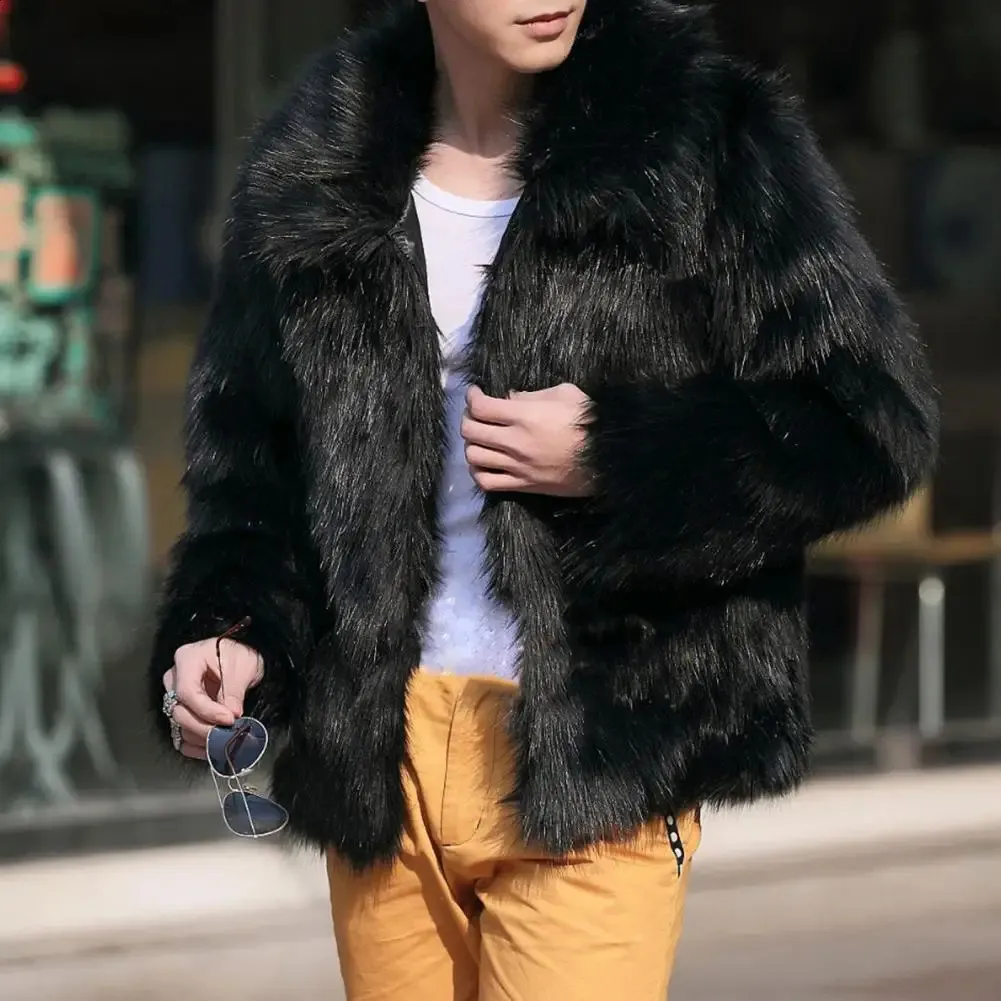 Giacca Invernale Giacca Pelosa Bershka Viaggia Uomini In Pelliccia