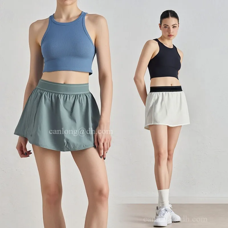 Quick Drying Breathable Mini Varsity Anti Glare Tennis Skirt For