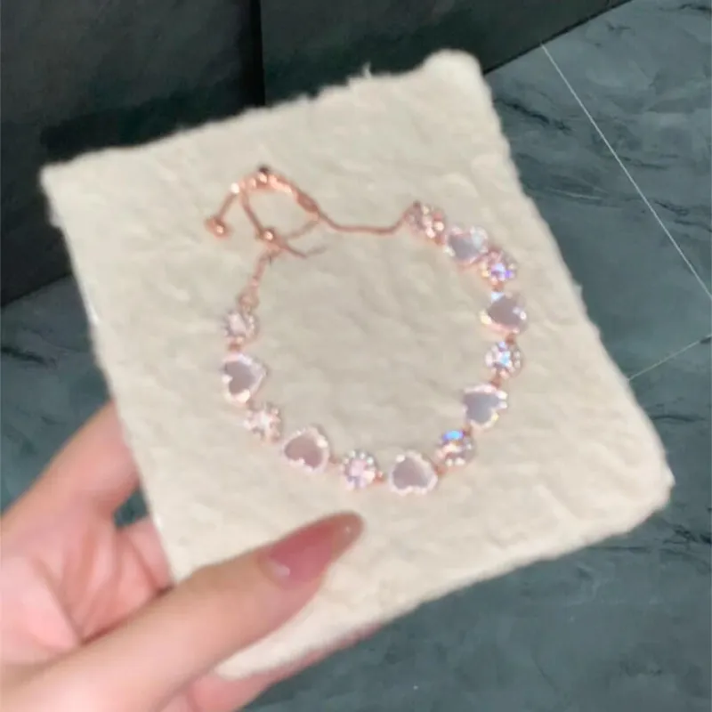 ローズゴールド ブレスレット CZ アクセント付きハート型