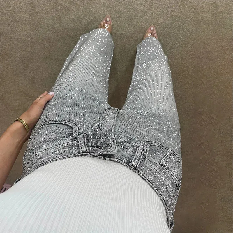 Straight fit jeans glitters | LiBi Fashion & Accessories - LiBi Fashion & Accessories