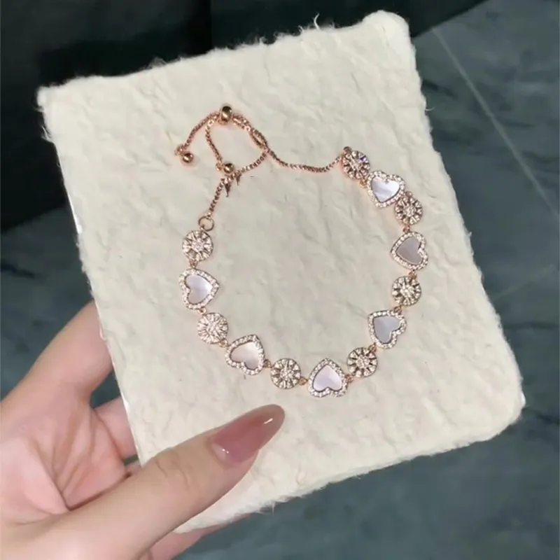 ローズゴールド ブレスレット CZ アクセント付きハート型