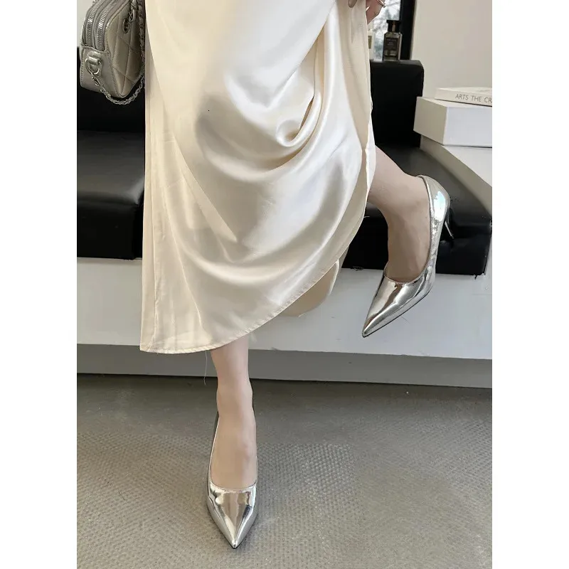 Damesschoenen Lente Pumps Nieuwste Instappers Hoge Hakken Stiletto Veterschoenen Basketbal Platform Sexy Sandalen Puntige Sleehak_voghion.com