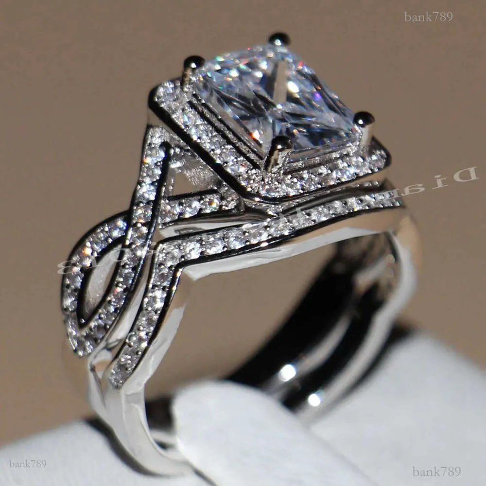 Luxusschmuck-Set mit 4 Karat Prinzessschliff, 10 Karat Weißgold gefüllt, Topas, Zirkonia und Diamanten, Diamonique-Verlobungsring-Set_voghion.com