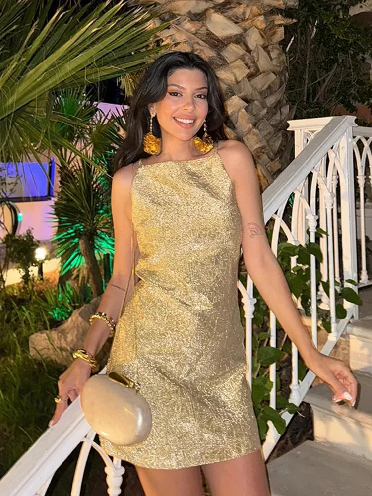 slim fit dress slacks Zapaka Women Sparkly Golden Prom Dress with Slit A-Line V-Neck Party Dress with Accessory, Golden / UK26 main image 1