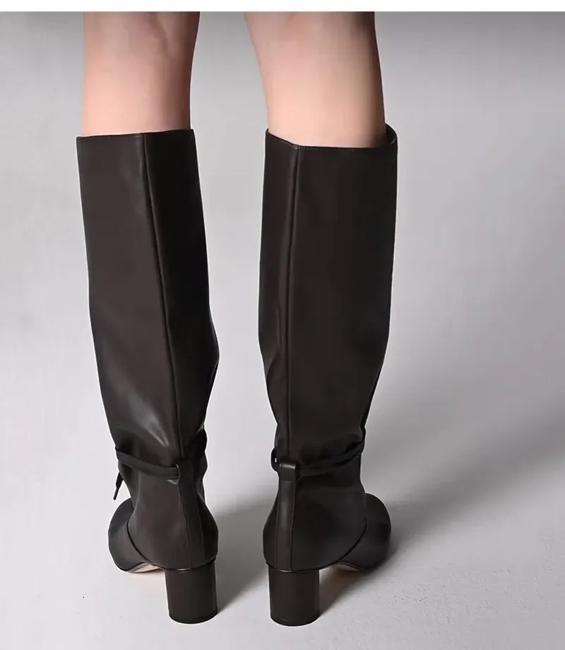 Silver Patent Leather Split Toe Tabi Ankle Boots For Women_voghion.com