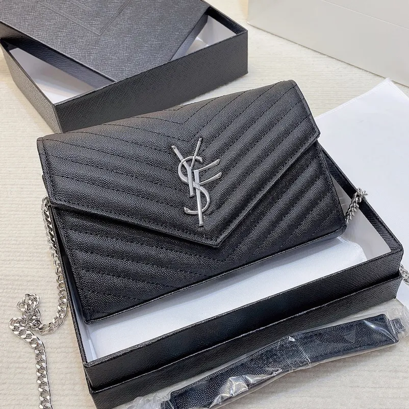Designer Bag With Box Shoulder Bag Elegant Crossbody Bag Envelope Purse Wallet Crossbody Metal Chain Classic Casual Style Leather Popular Style High Quality