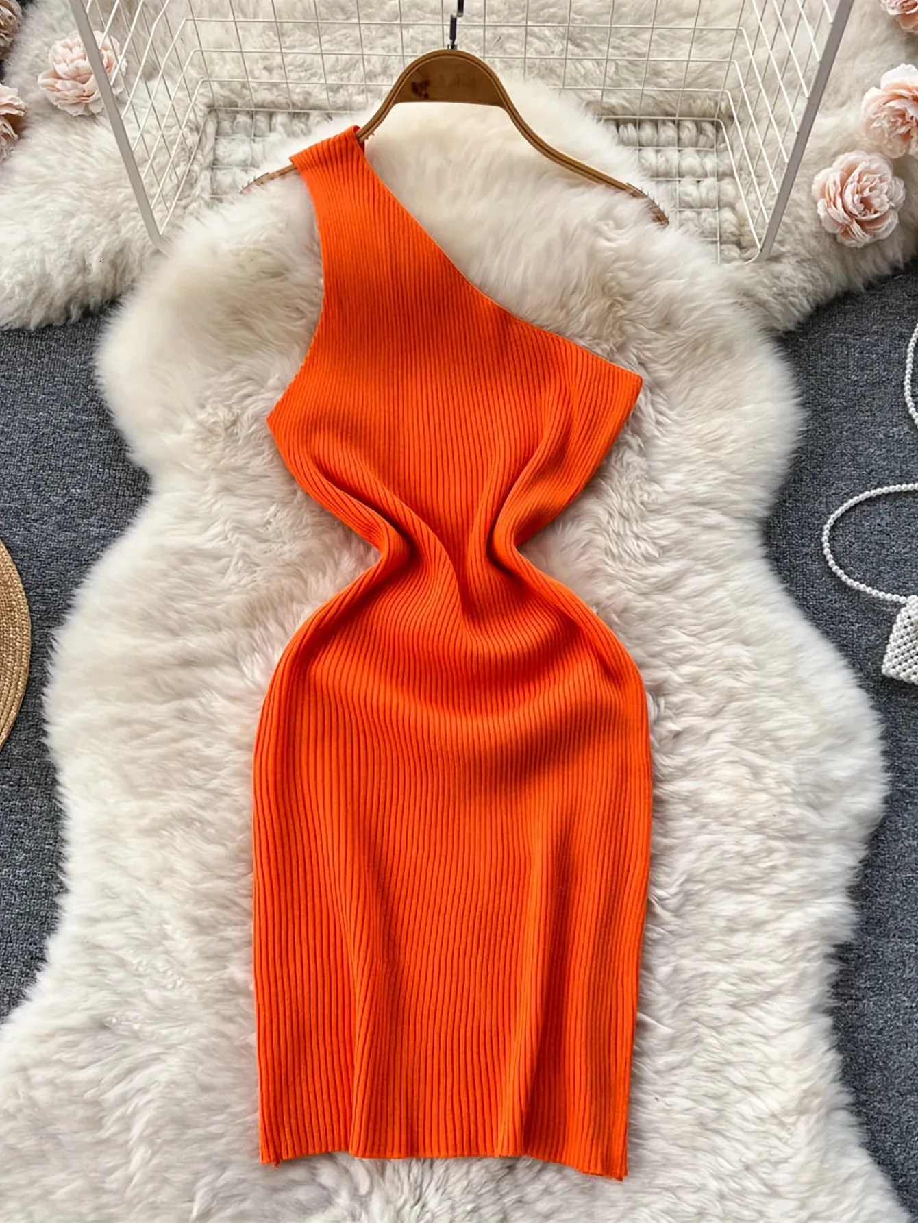 Chic Knitted Mini Dress with Hips - Slim Fit, Elastic, and Sexy for Summer Parties and Streetwear - Women's Fashion Sweater Vest Outfit