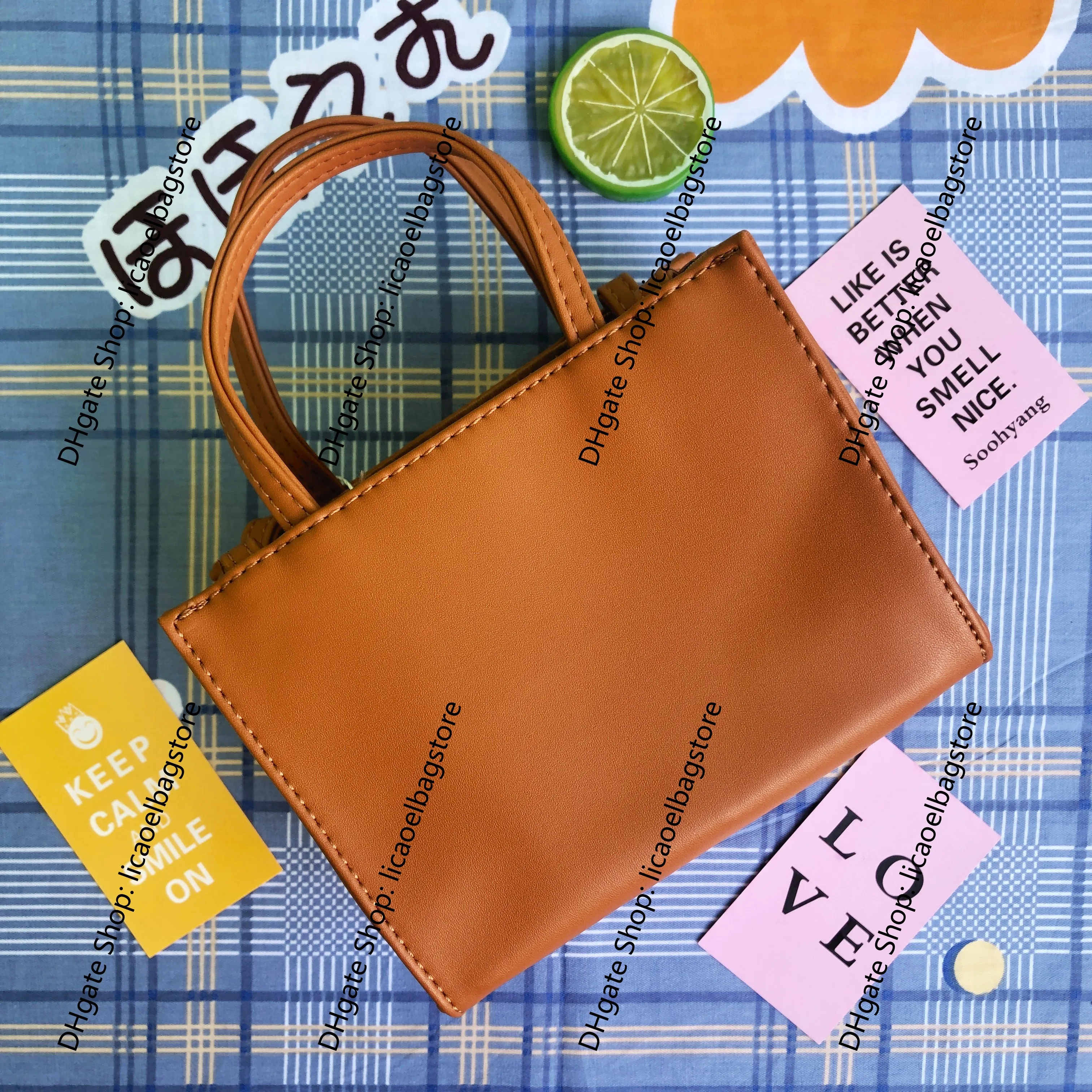 Stylish Faux Leather Telfar Tote For Men And Women 3 Sizes Stylish Faux Leather Telfar Tote For Men And Women 3 Sizes
