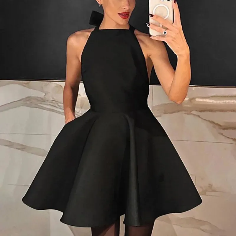 long white dress backless Lady Black Tie - Medindie Dress - White Lace Open Back Dress main image 1