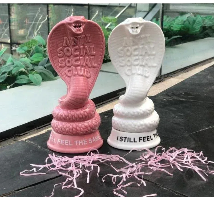 Incense Chamber Cobra Snake pink お香たて Cobra Censor Ceramic Incense Burner Household From Kong08