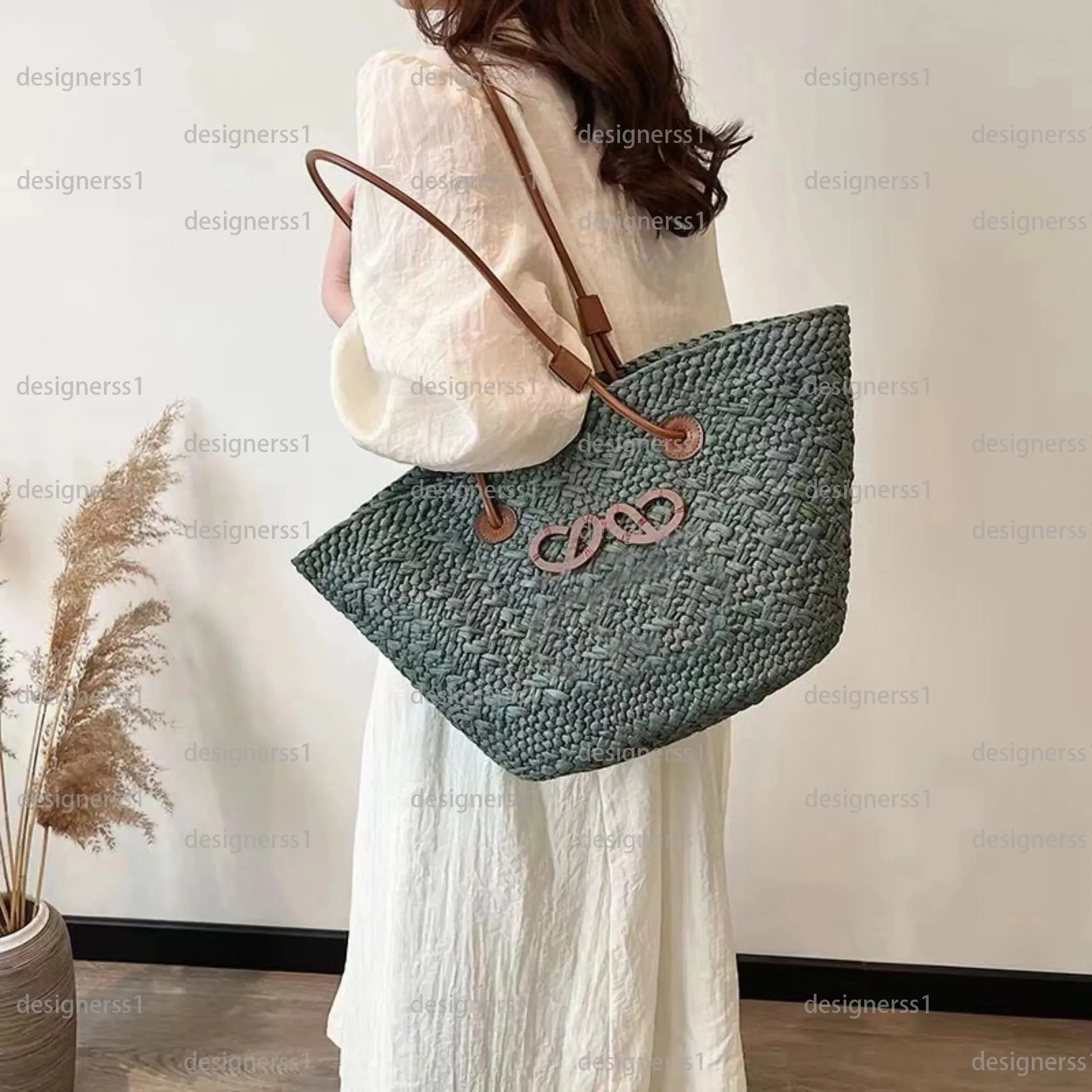 Women Summer Straw Weave Large Capacity Shoulder Bag