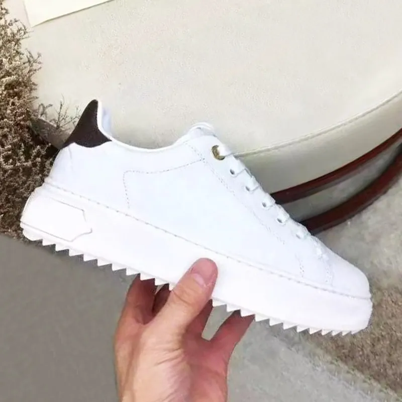 Ahorra a lo Grande en Compras al por Mayor de Zapatos Casuales Diseñador  Zapatos Para Mujer Zapatilla De Zapatillas 100% De Cuero Fashion Dama Plana 