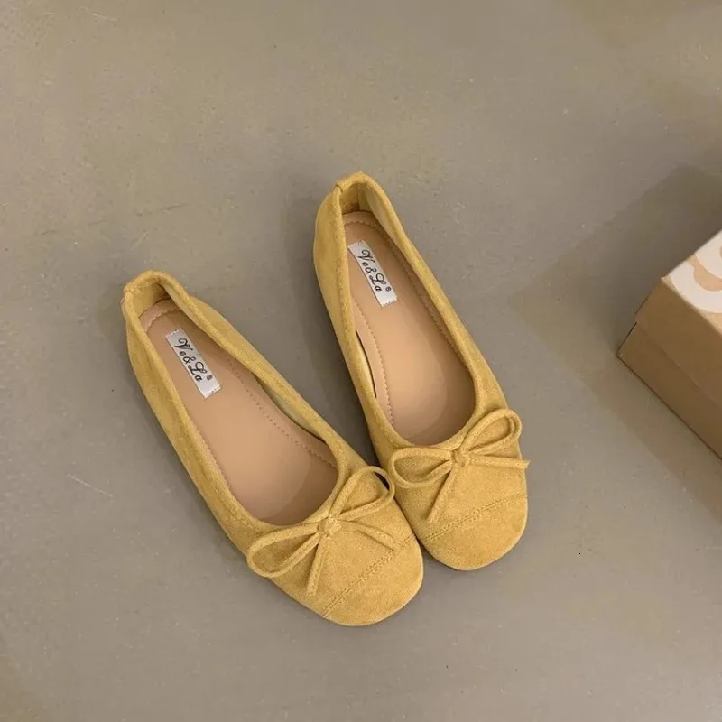 Damen Ballerinas Für Den Herbst Mit Runder Kappe Und Slip-on-form_voghion.com