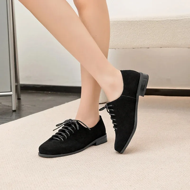 Damen Loafer Aus Echtem Wildleder Mit Schnürung Im Britischen Stil_voghion.com