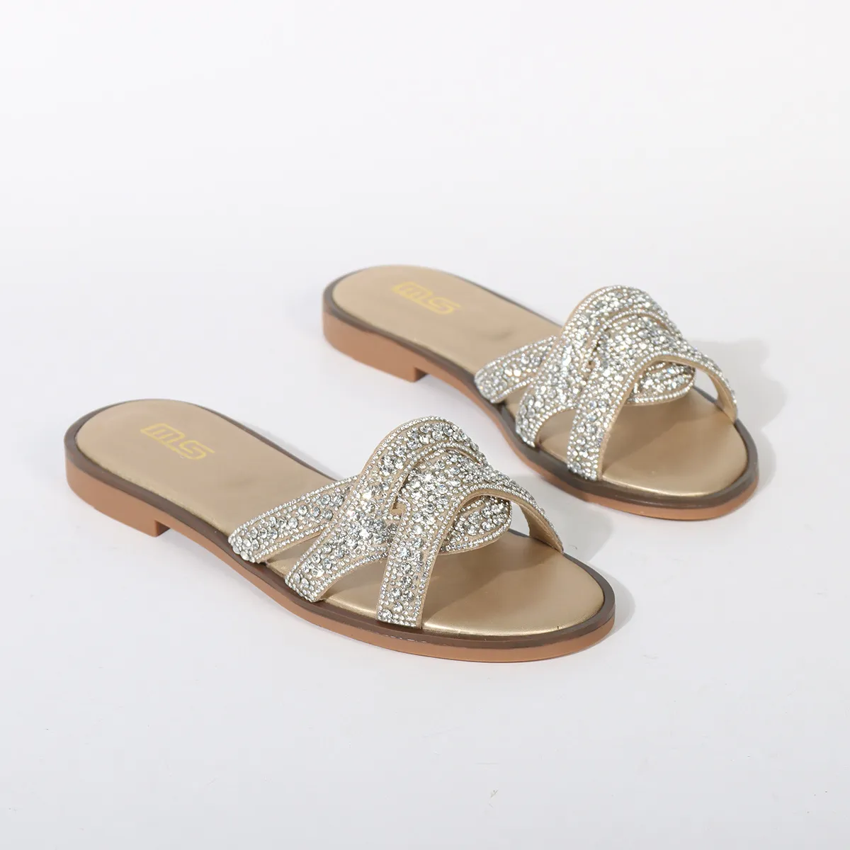 Design Slippers Summer New Versatile Flat Rhinestone Flip Flops Beach Travel Sandals Free Shipping_voghion.com