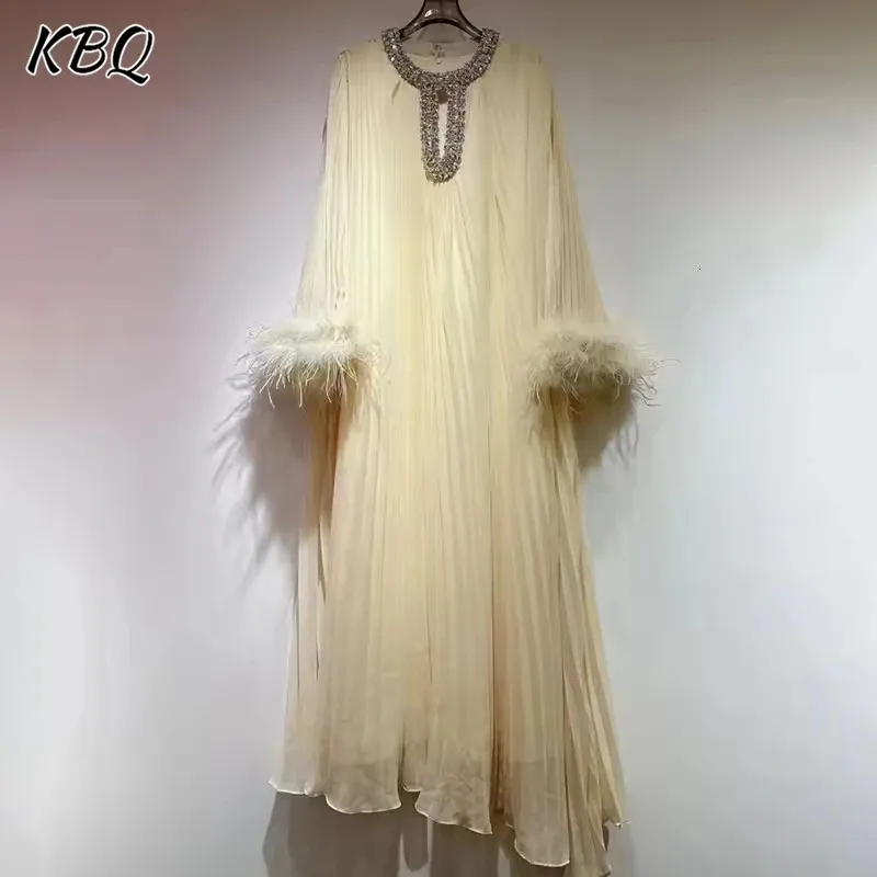 Patchwork Long Dress | Womens Feather Evening Dress Spliced Diamond Detail, Loose  Fit From Kuo03, $54.52 In Bulk | DHgate.Com