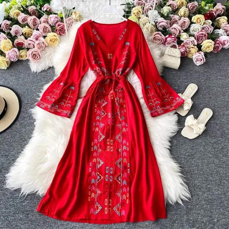 Bohemian Embroidered Vacation Dress with Long Sleeves, V-Neck, Side Slit, and Waist-Fitted Loose-Fit Design - Perfect for Beach meesho party wear