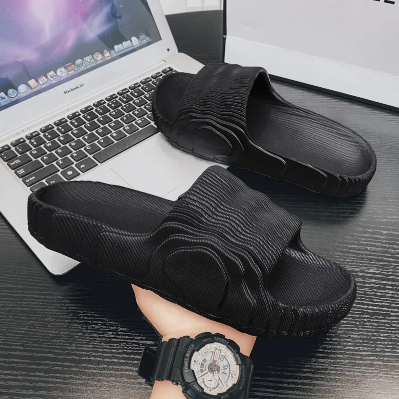 Men's Summer New Fashion Beautiful Simple Slippers Wear Thick Soles Non Slip Outdoor Sports Leisure Beach Flip Flops_vogvips.com